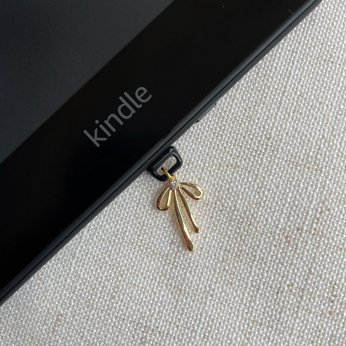 Bow Kindle Dust Plug Charm, Phone Charm, Bookish Merch, Bookish Gifts, Kindle Accessories, Phone Accessories