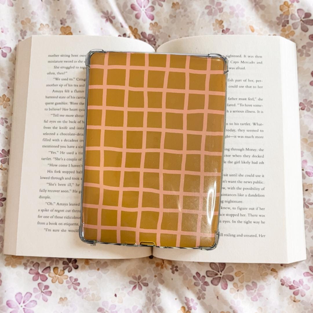Vintage Checkered Kindle Insert, Kindle Accessories, Bookish, Book Lover Gift